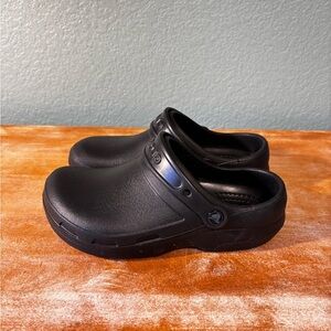 CROCS Specialist Clogs